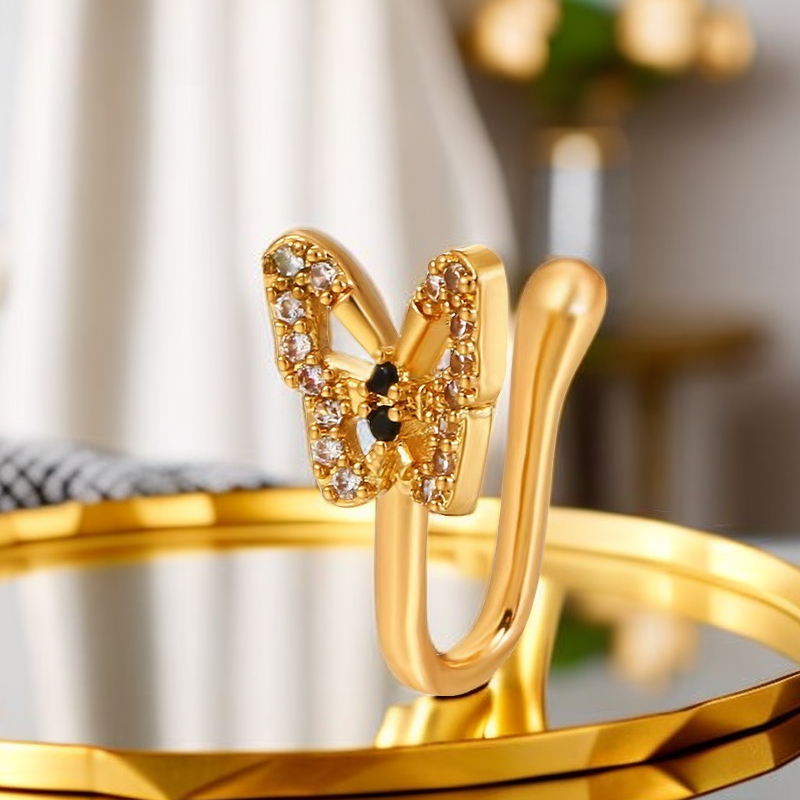 Anillo de nariz de mariposa en forma de U