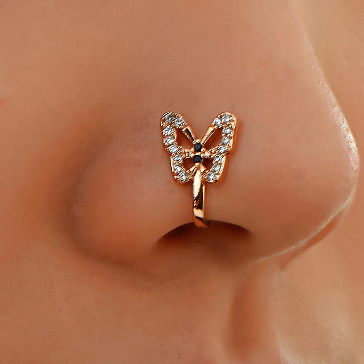 Anillo de nariz de mariposa en forma de U